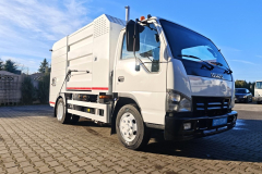 Isuzu_NQR75-013
